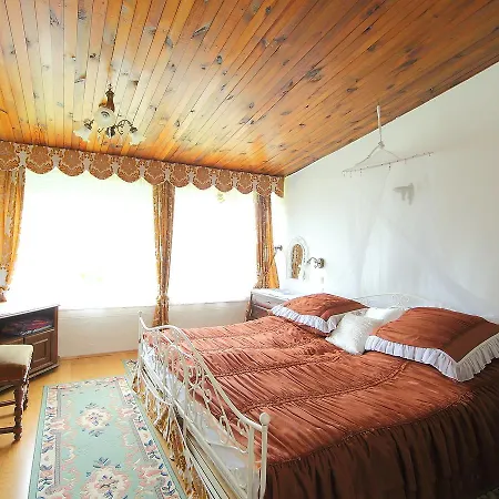 Holiday home Holiday Balaton H421 Balatonmariafurdo