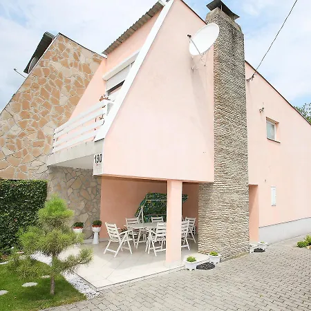 Holiday Balaton H421 *
